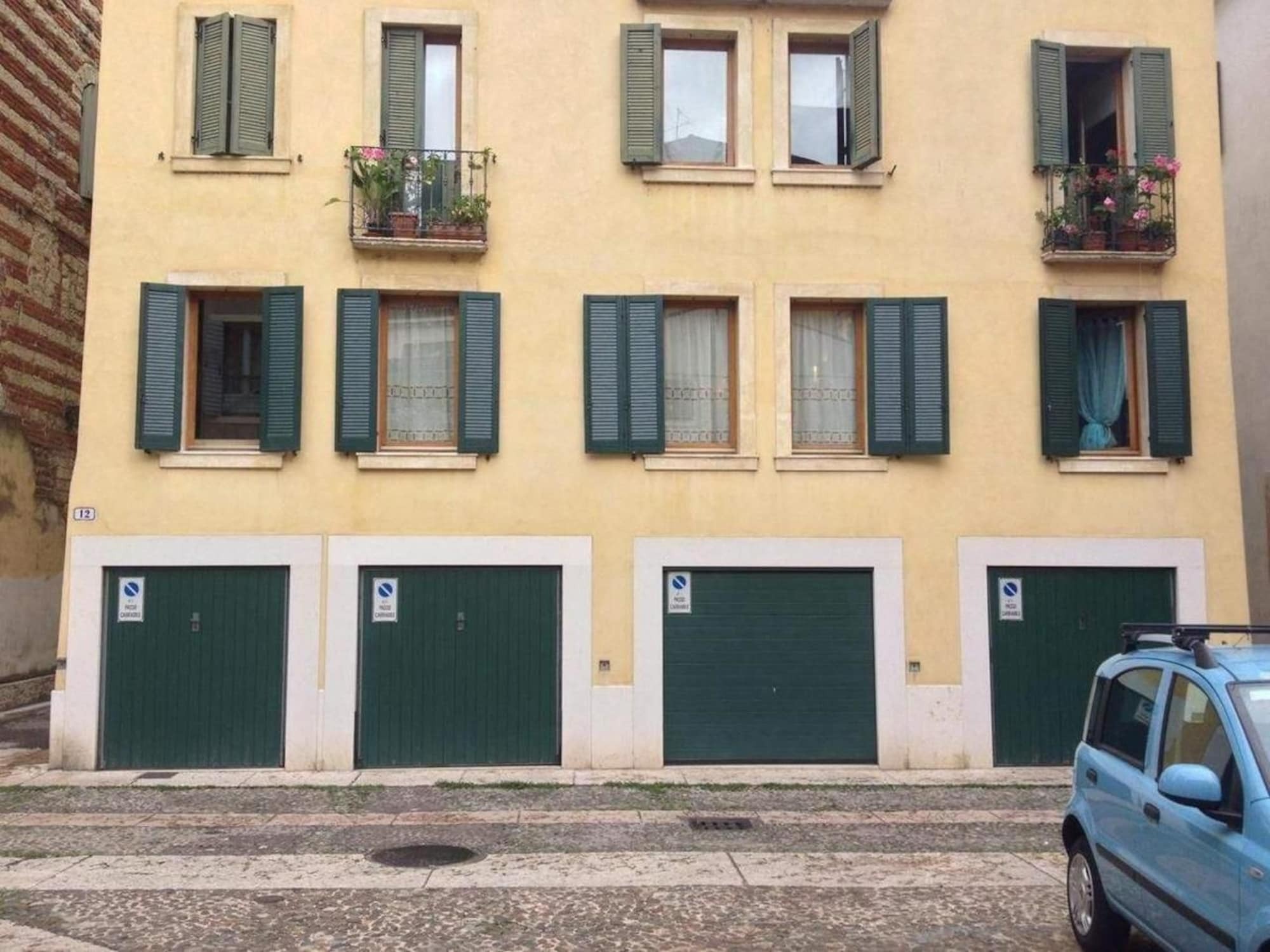 Romeo'S Guest House Verona Bagian luar foto